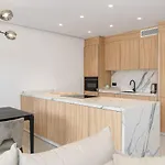 Apartament Triplex En Aloha Gardens, 4 *