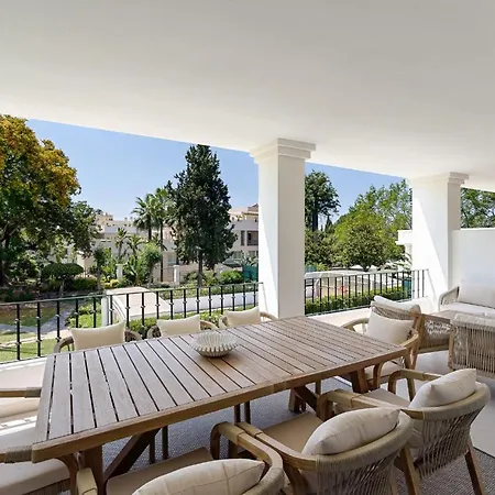 Apartment Triplex En Aloha Gardens, 4 *